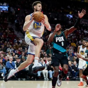 开云娱乐-空篮不上执着三分 勇士关键时刻又一次为错误买单